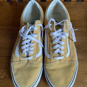 Vans size 10 worn twice!